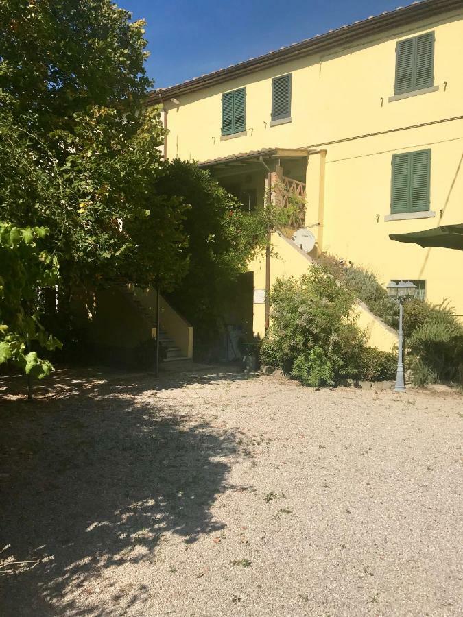 Giardino Di Sara Apartment Cortona Luaran gambar